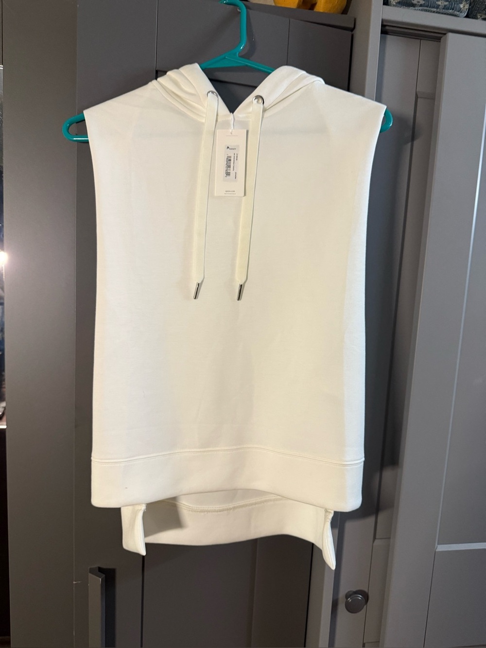 NWT SPANX White Sleeveless Hooded Sweatshirt